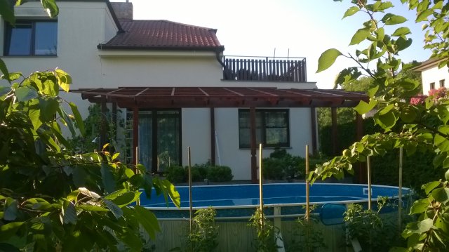 pergola